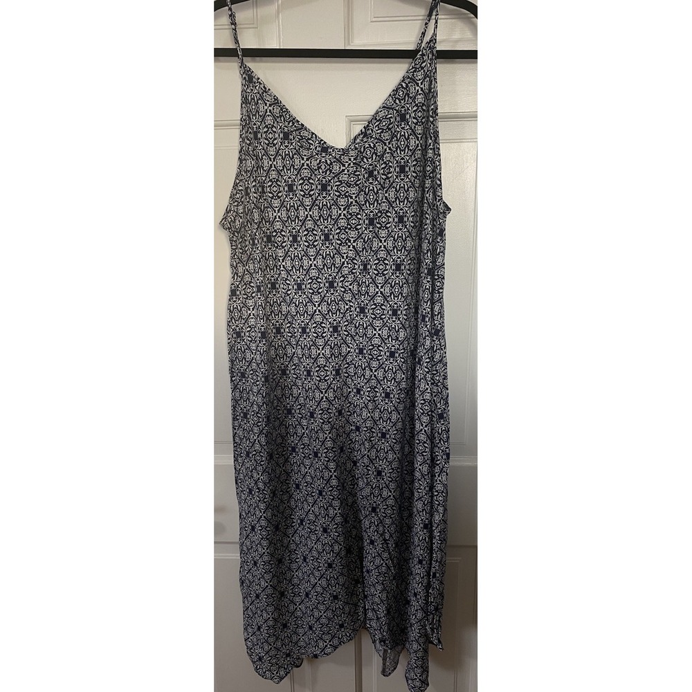SKYE"S THE LIMIT Women's 2x Maxi Dress‎ Navy White Medallion Sharkbite Hem Boho